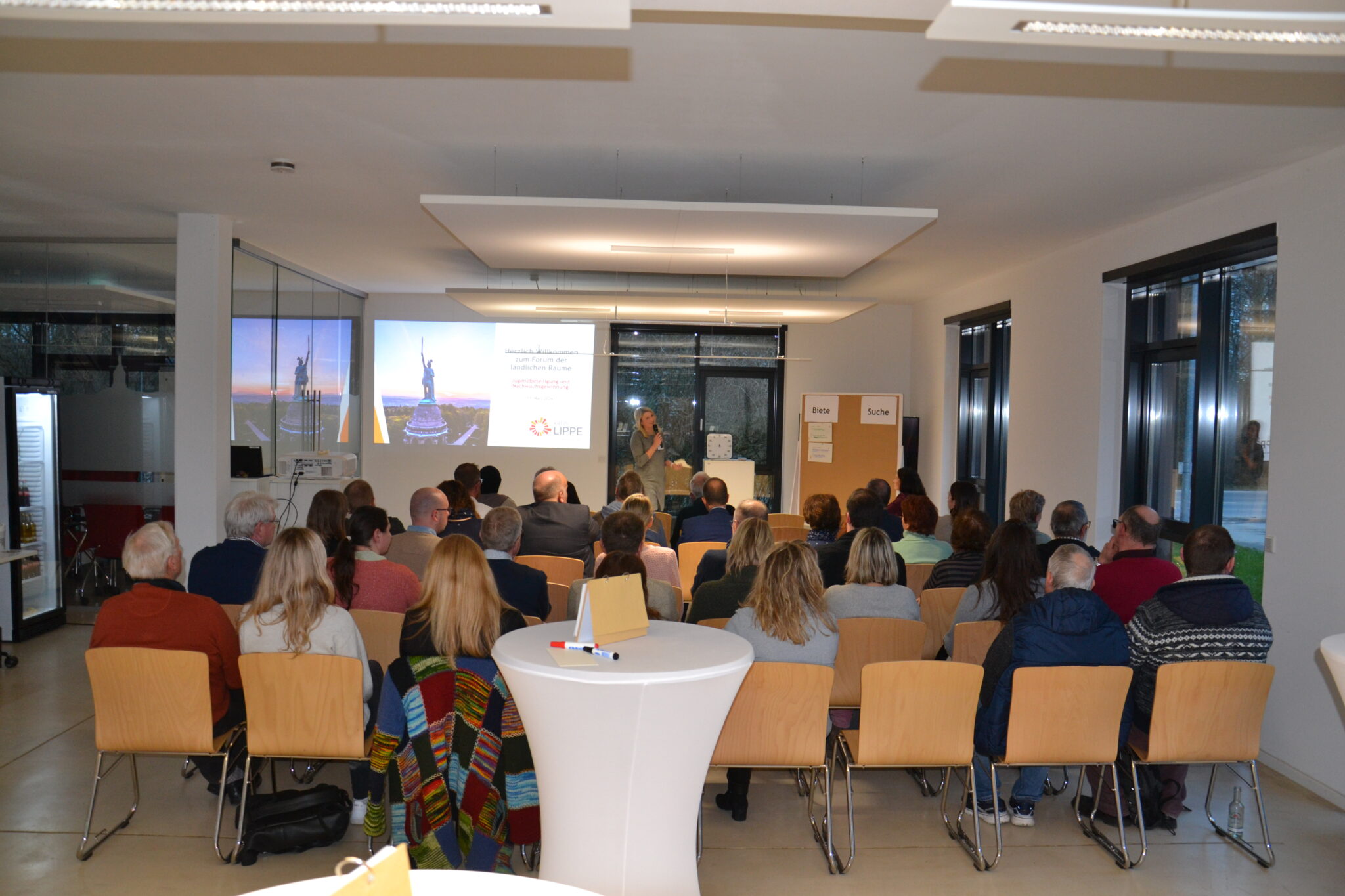 Vernetzung und Jugendbeteiligung stehen beim dritten „Forum Ländlicher Räume“ im Innovationszentrum Dörentrup im Fokus